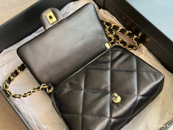 First Bag Ru BAG CHANEL FLAP 0823